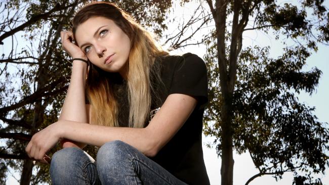 Sarah une victime du porno Australien, elle avait 14 ans quand elle a envoyé des photos à son petit copain. Photo: Chris Pavlich